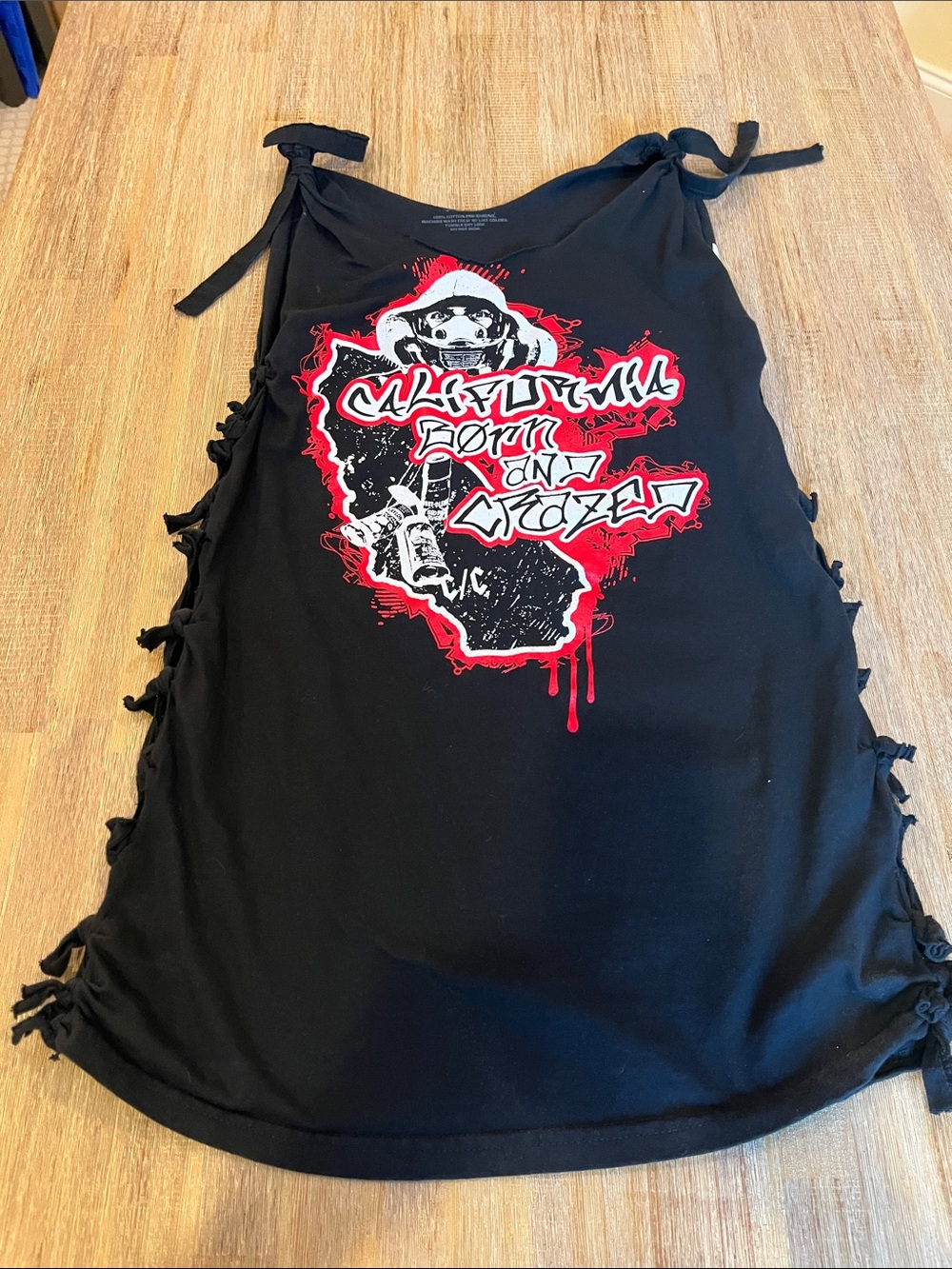Reconstructed T-shirt Y2K Grunge